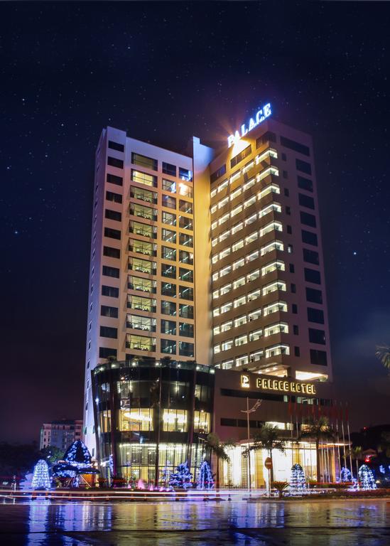 10 khách sạn tốt nhất tại bãi cháy: Halong Palace Hotel